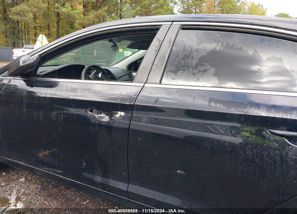 2019 HYUNDAI SONATA SE VIN: 5NPE24AF0KH817503