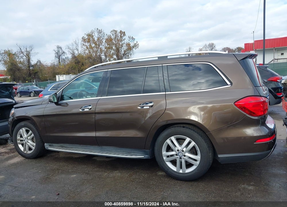 2014 MERCEDES-BENZ GL 450 4MATIC VIN: 4JGDF7CEXEA353195