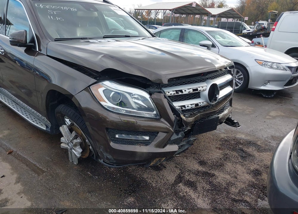 2014 MERCEDES-BENZ GL 450 4MATIC VIN: 4JGDF7CEXEA353195