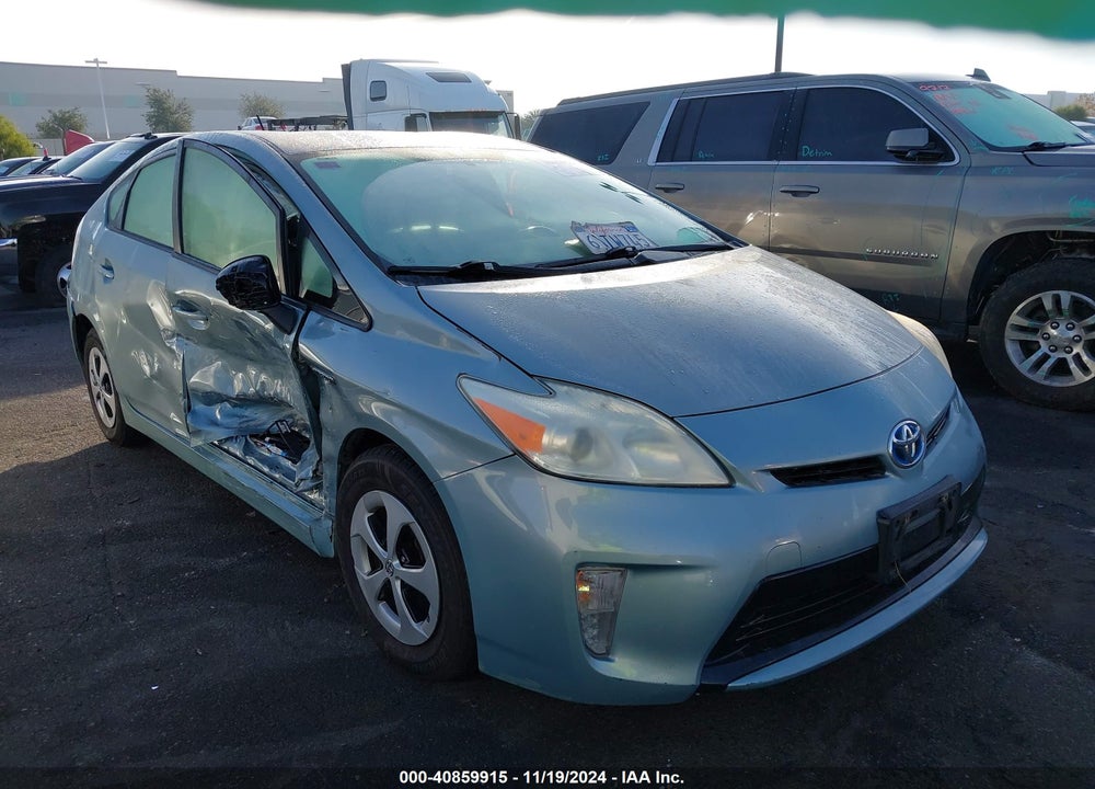 2013 TOYOTA PRIUS FOUR VIN: JTDKN3DUXD1631962