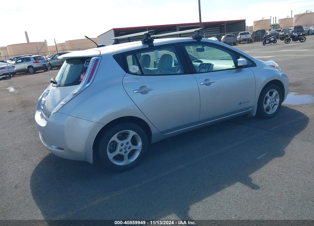 2013 NISSAN LEAF SV VIN: 1N4AZ0CP7DC402238