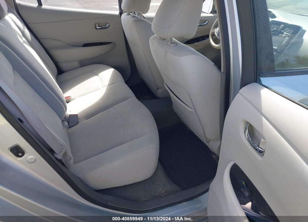 2013 NISSAN LEAF SV VIN: 1N4AZ0CP7DC402238