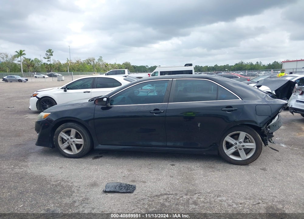 2013 TOYOTA CAMRY SE VIN: 4T1BF1FK5DU265948