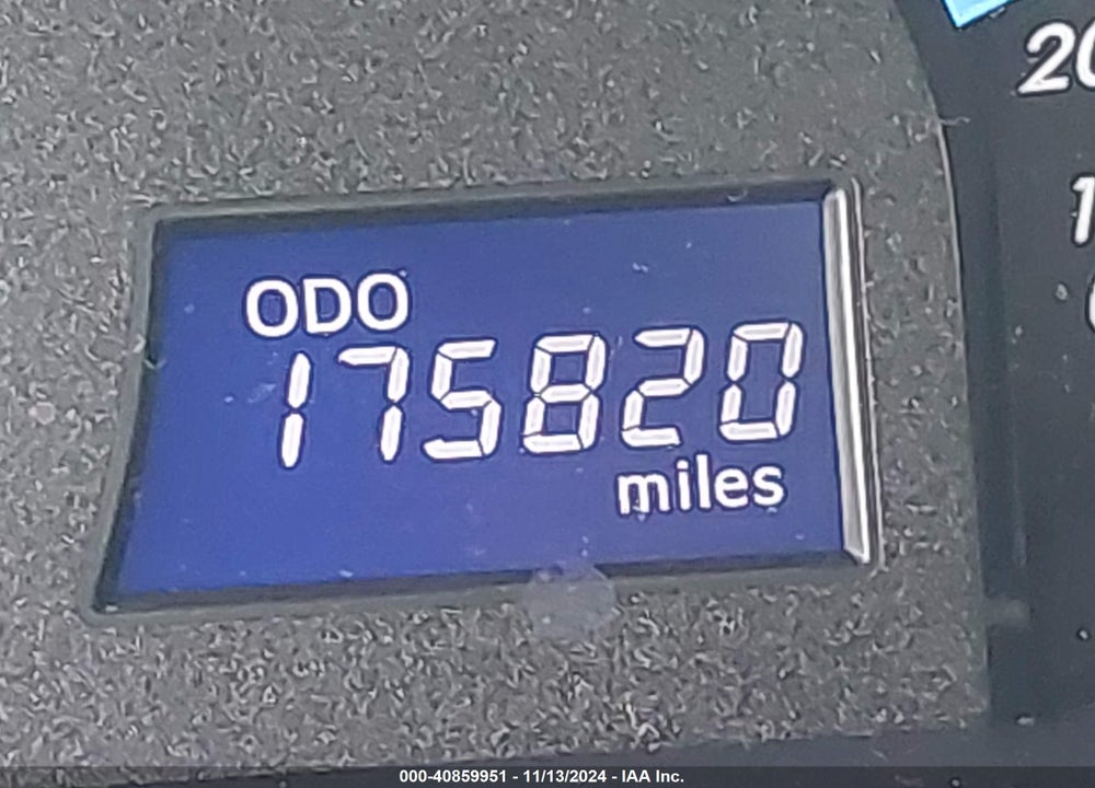 2013 TOYOTA CAMRY SE VIN: 4T1BF1FK5DU265948