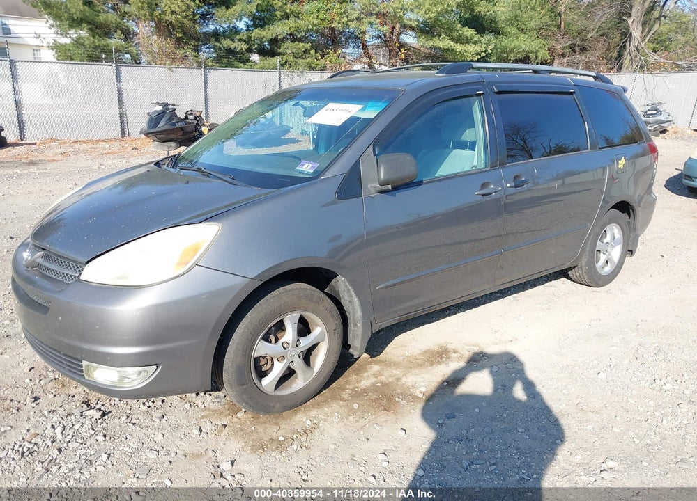 2005 TOYOTA SIENNA LE VIN: 5TDZA23C85S228788