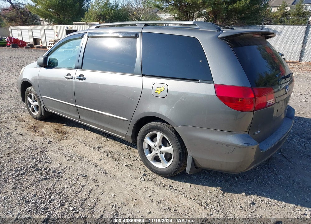 2005 TOYOTA SIENNA LE VIN: 5TDZA23C85S228788