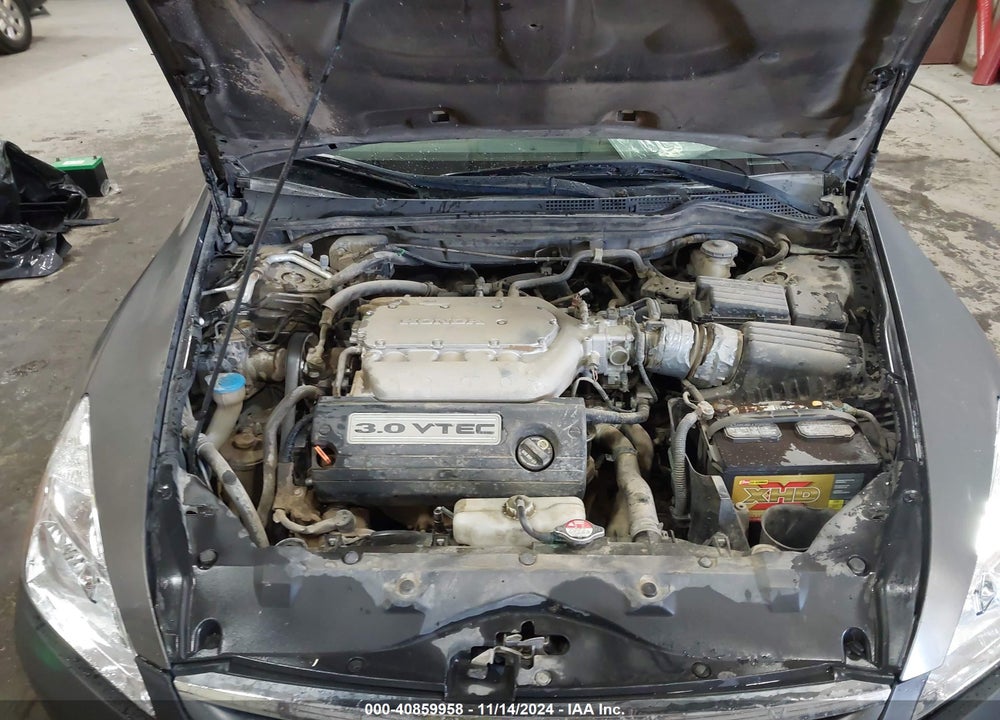 2006 HONDA ACCORD 3.0 EX VIN: 1HGCM66516A026330