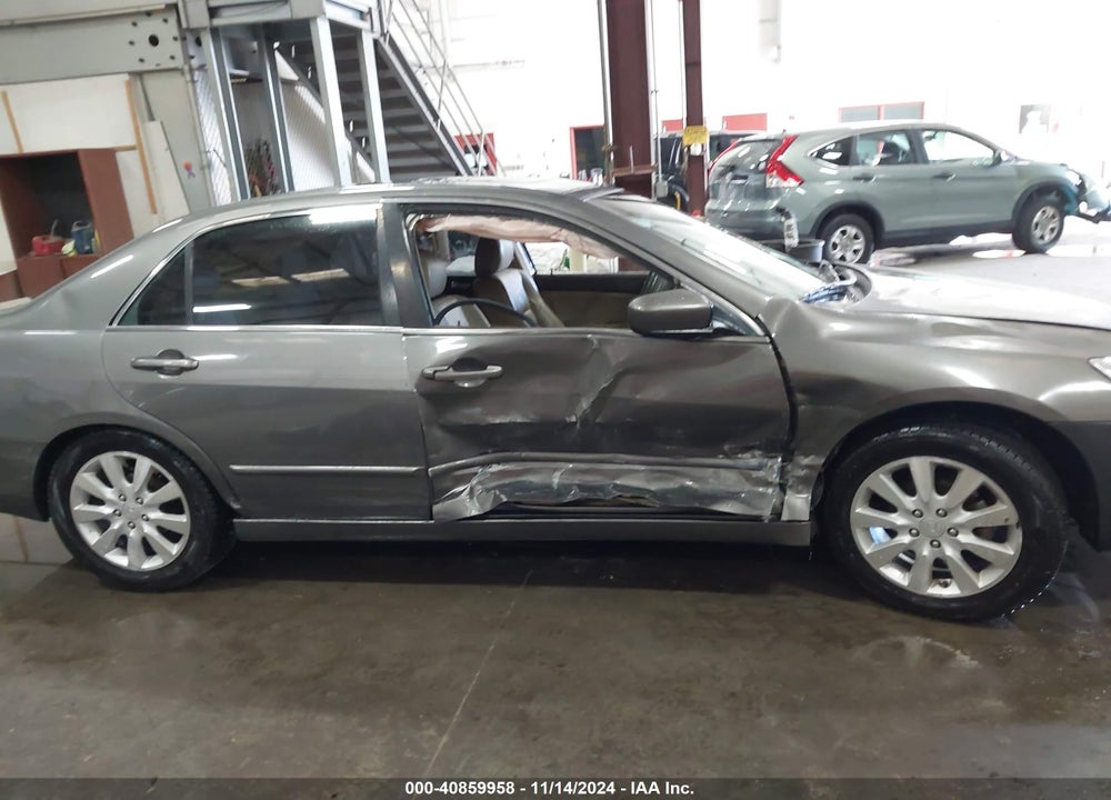 2006 HONDA ACCORD 3.0 EX VIN: 1HGCM66516A026330