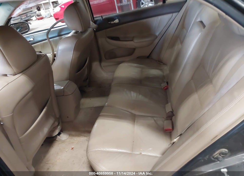 2006 HONDA ACCORD 3.0 EX VIN: 1HGCM66516A026330