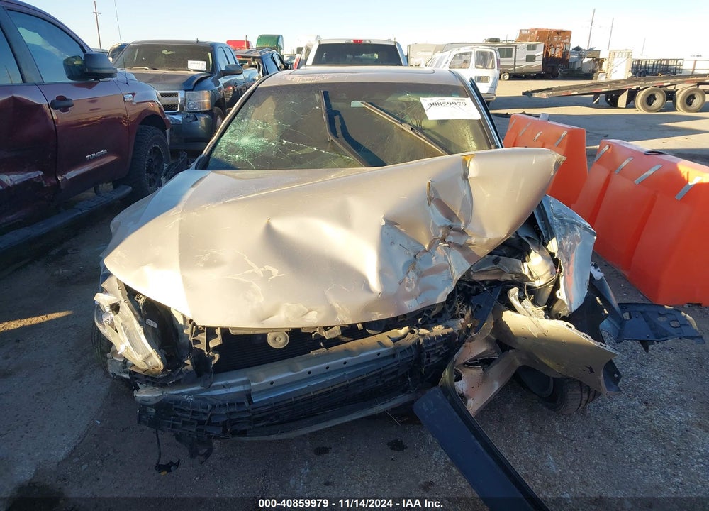 2013 HONDA ACCORD EX-L V-6 VIN: 1HGCR3F85DA032347