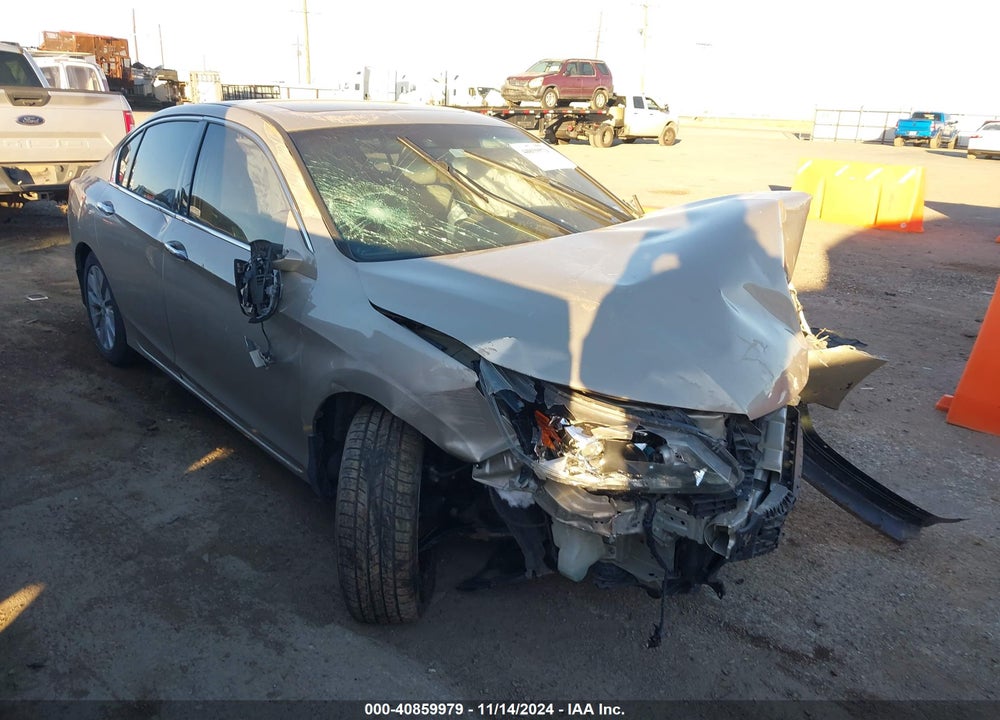 2013 HONDA ACCORD EX-L V-6 VIN: 1HGCR3F85DA032347