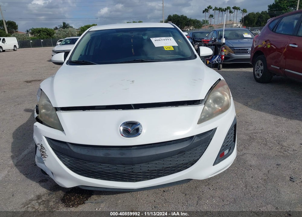 2011 MAZDA 3 I SPORT VIN: JM1BL1UF2B1496954