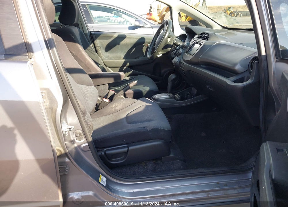 2009 HONDA FIT SPORT VIN: JHMGE88479S020249