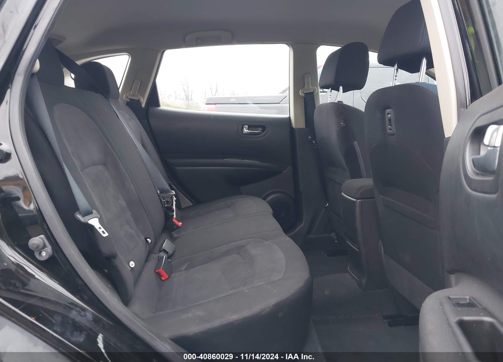 2014 NISSAN ROGUE SELECT S VIN: JN8AS5MT4EW620522