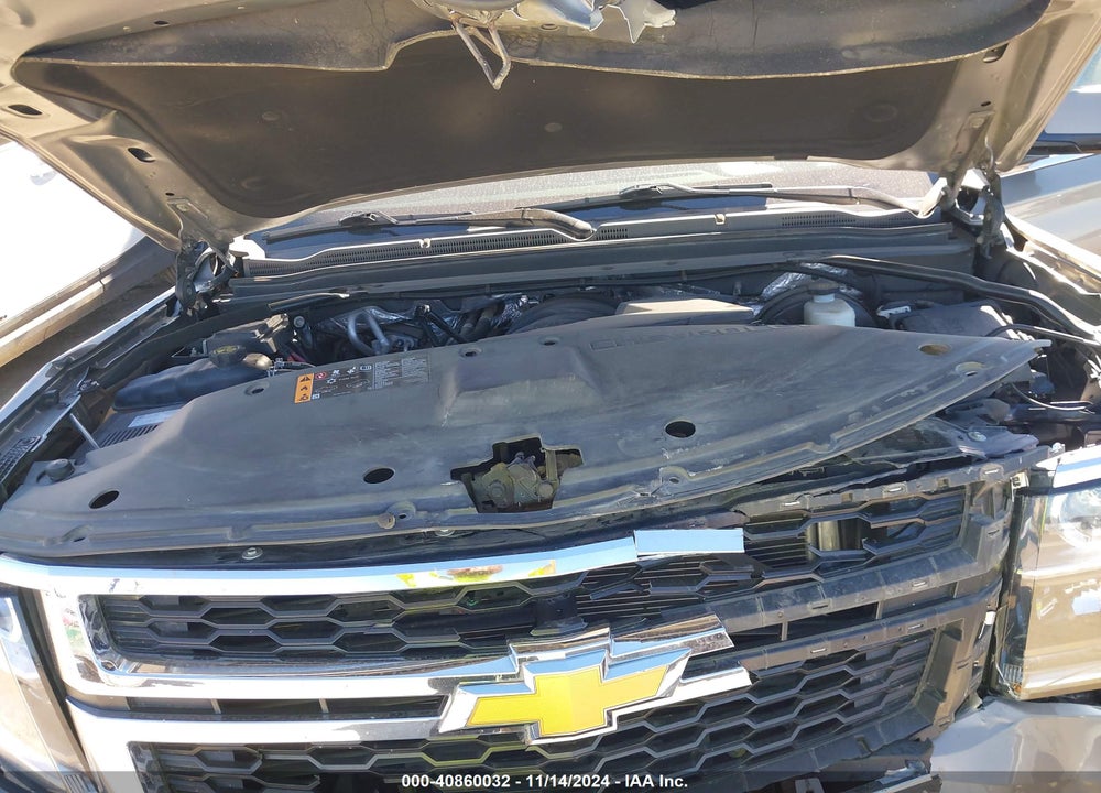 2017 CHEVROLET SUBURBAN VIN: 1GNSCHKC4HR240429