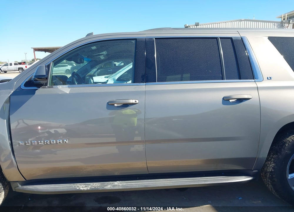 2017 CHEVROLET SUBURBAN VIN: 1GNSCHKC4HR240429