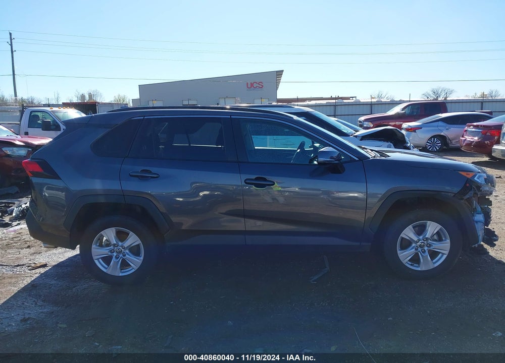 2021 TOYOTA RAV4 XLE VIN: 2T3W1RFV8MW126686