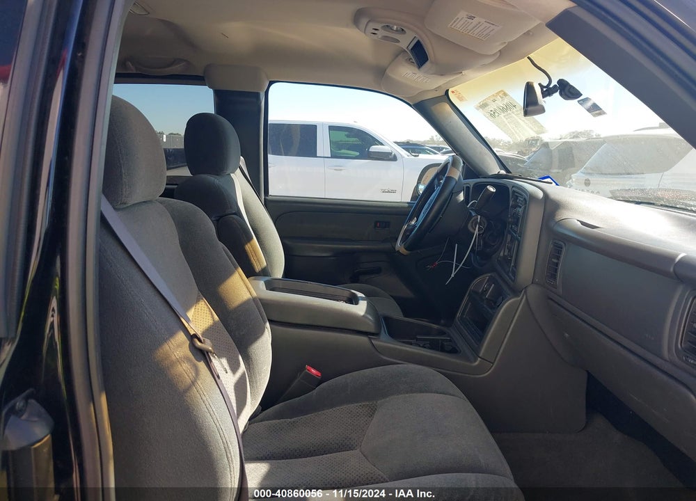 2003 CHEVROLET SILVERADO 1500 LS VIN: 2GCEC19T631122743
