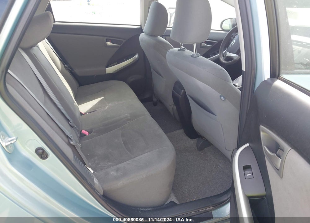 2013 TOYOTA PRIUS PLUG-IN VIN: JTDKN3DP8D3035179
