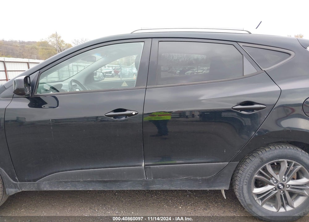 2015 HYUNDAI TUCSON SE VIN: KM8JUCAG3FU071891