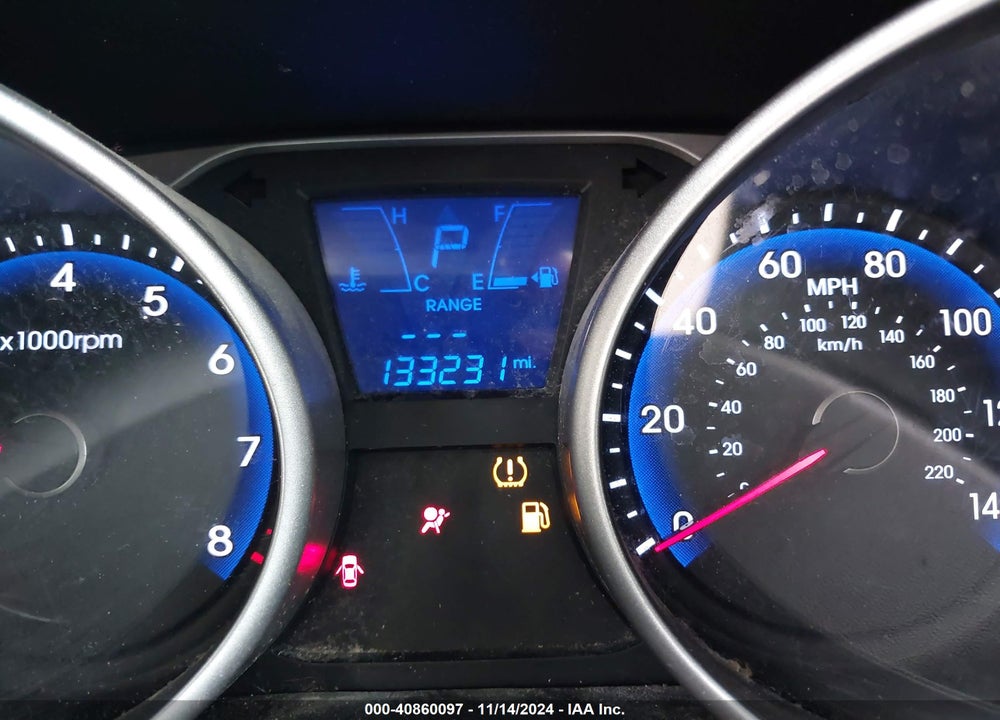 2015 HYUNDAI TUCSON SE VIN: KM8JUCAG3FU071891