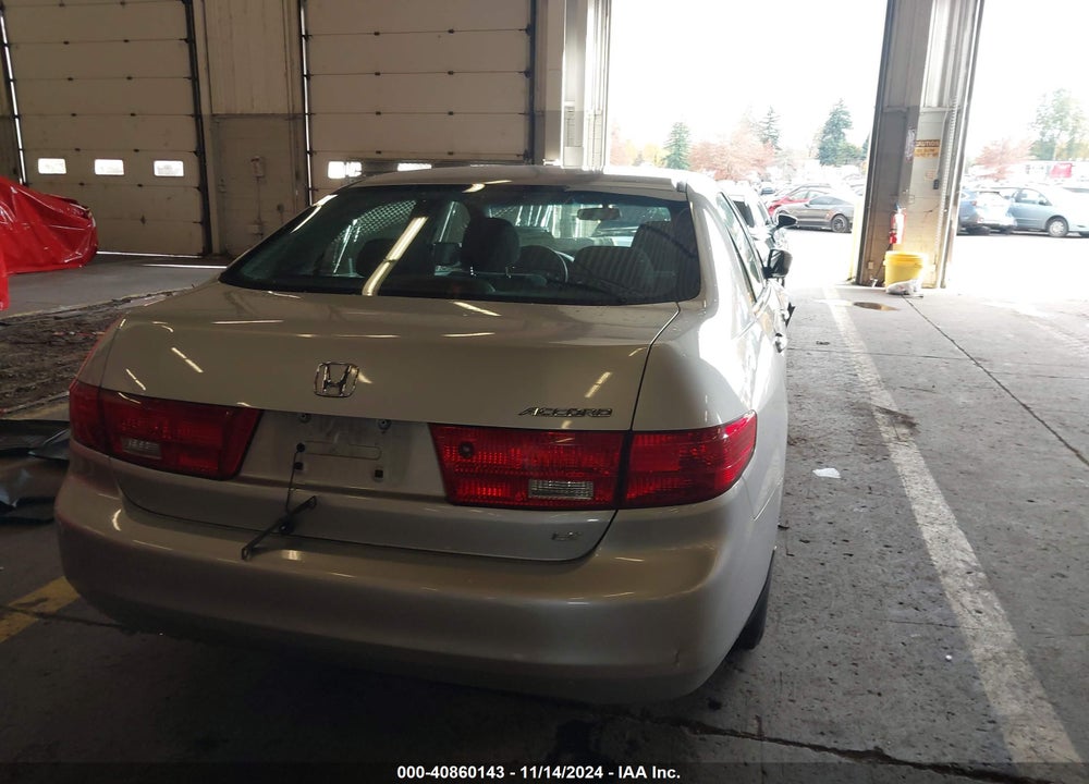 2005 HONDA ACCORD 2.4 LX VIN: 1HGCM56455A164615