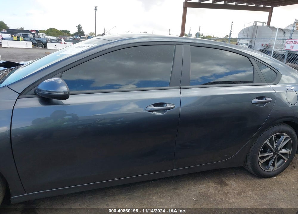 2024 KIA FORTE LXS VIN: 3KPF24AD5RE821550