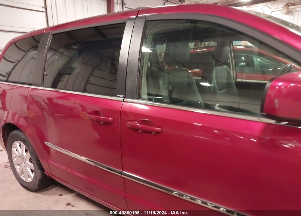 2014 CHRYSLER TOWN & COUNTRY TOURING VIN: 2C4RC1BG2ER306791