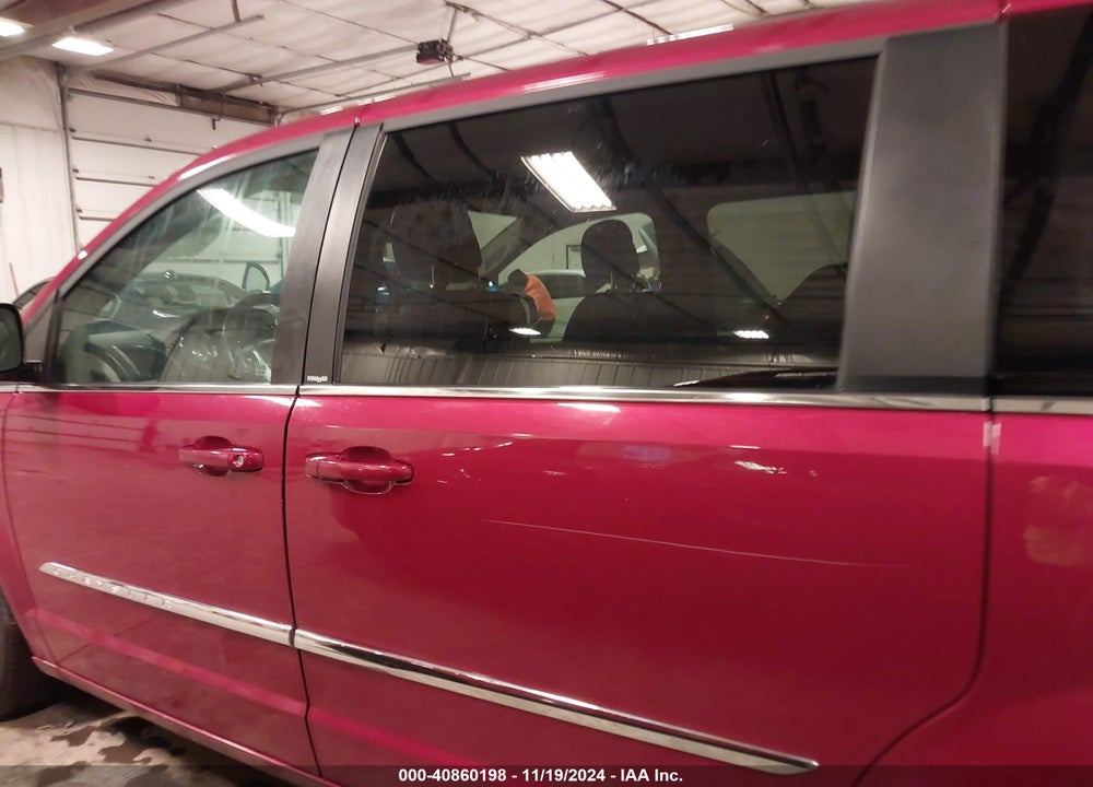 2014 CHRYSLER TOWN & COUNTRY TOURING VIN: 2C4RC1BG2ER306791