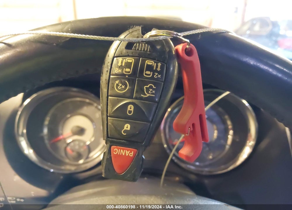 2014 CHRYSLER TOWN & COUNTRY TOURING VIN: 2C4RC1BG2ER306791