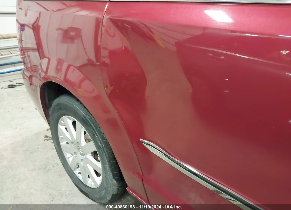 2014 CHRYSLER TOWN & COUNTRY TOURING VIN: 2C4RC1BG2ER306791