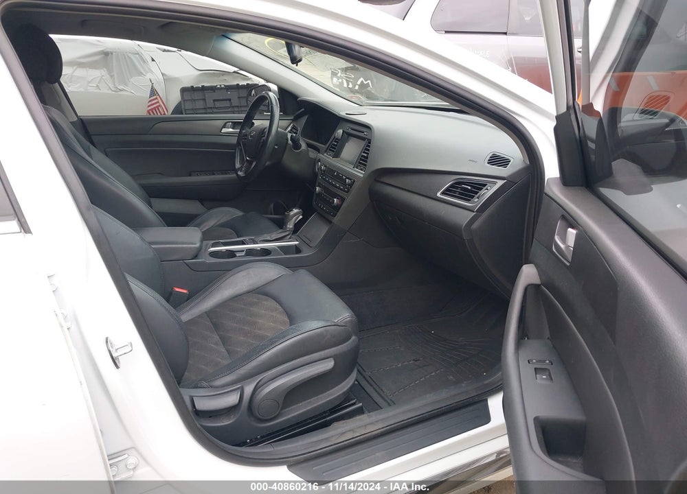 2017 HYUNDAI SONATA VIN: 5NPE34AF2HH446236