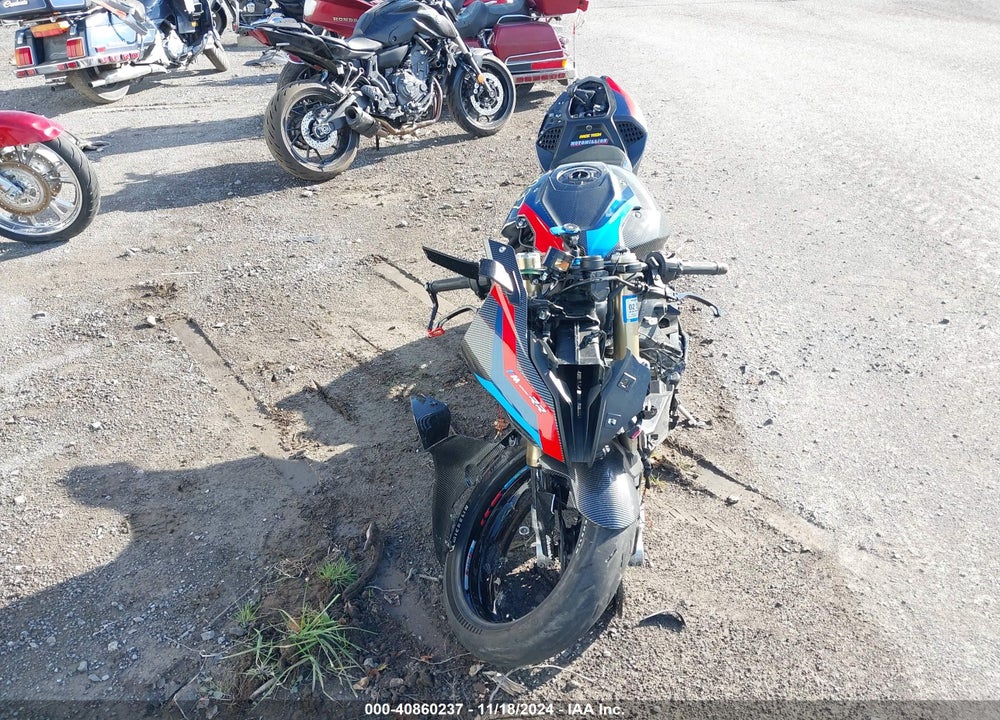 2022 BMW S 1000 RR VIN: WB10E230XN6F17996