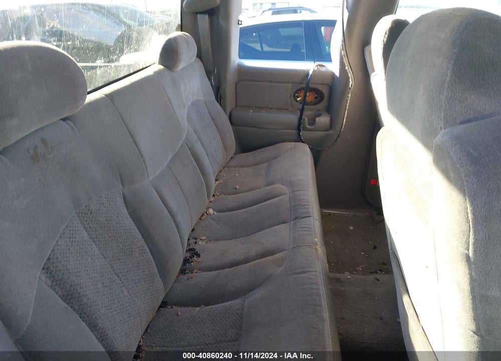 2000 CHEVROLET SILVERADO 1500 LS VIN: 1GCEK19T3YE270941