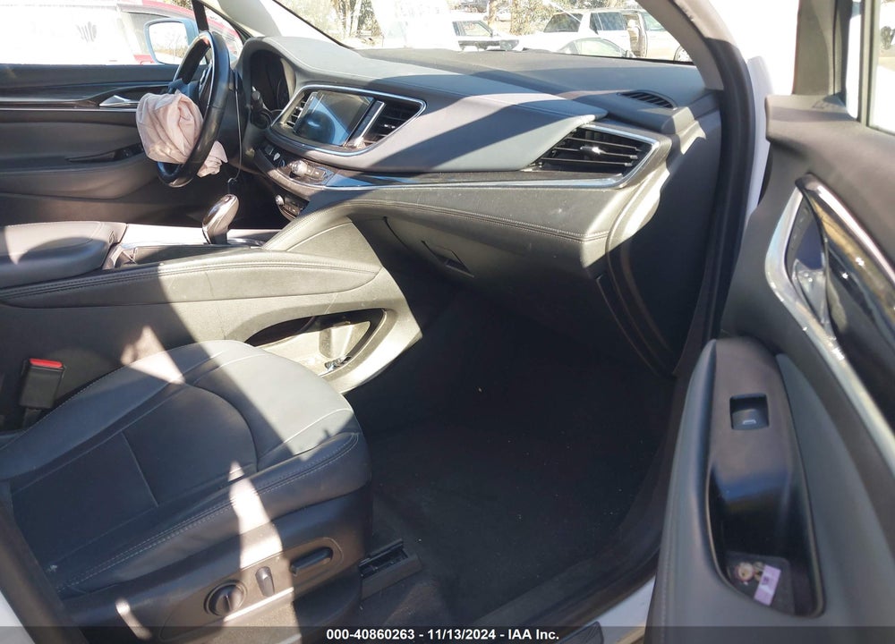 2020 BUICK ENCLAVE FWD ESSENCE VIN: 5GAERBKW5LJ135306