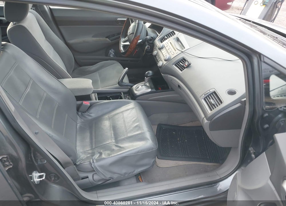 2011 HONDA CIVIC LX VIN: 19XFA1F55BE043372