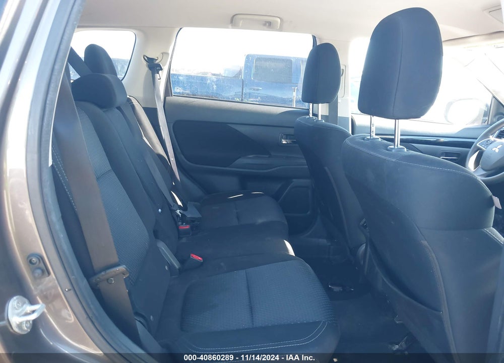 2019 MITSUBISHI OUTLANDER VIN: JA4AD2A33KZ055872