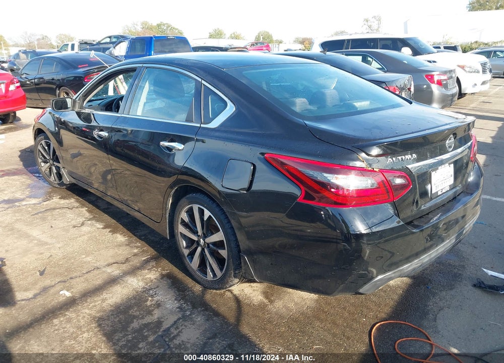 2018 NISSAN ALTIMA VIN: 1N4AL3AP3JC226211