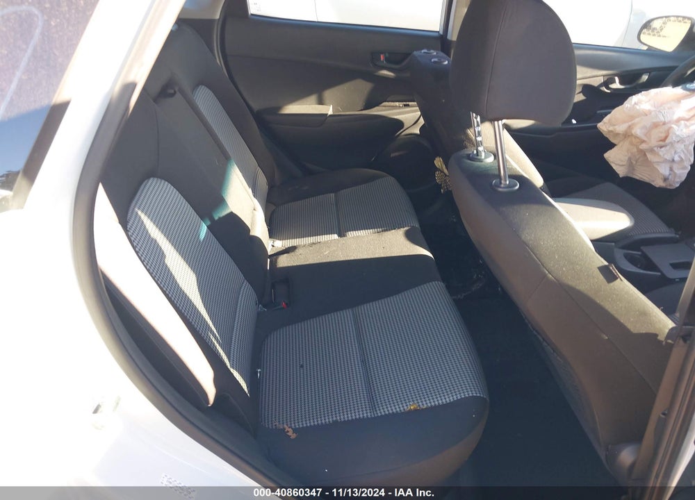 2021 HYUNDAI KONA SE VIN: KM8K1CAA7MU617338