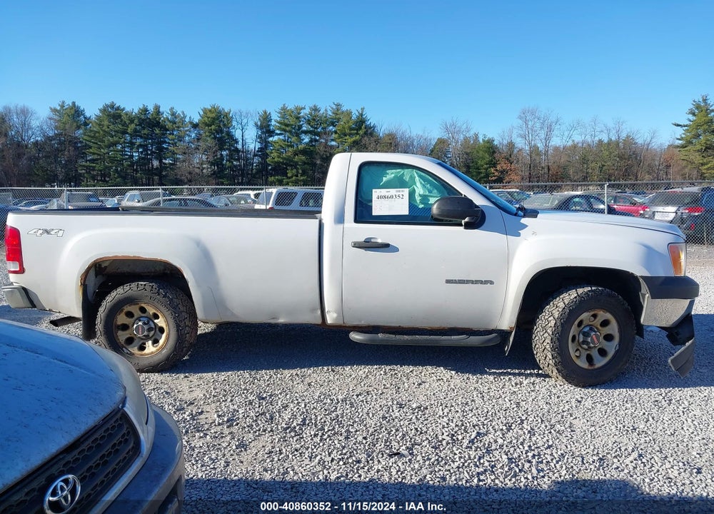 2011 GMC SIERRA 1500 WORK TRUCK VIN: 1GTN2TEX5BZ272811