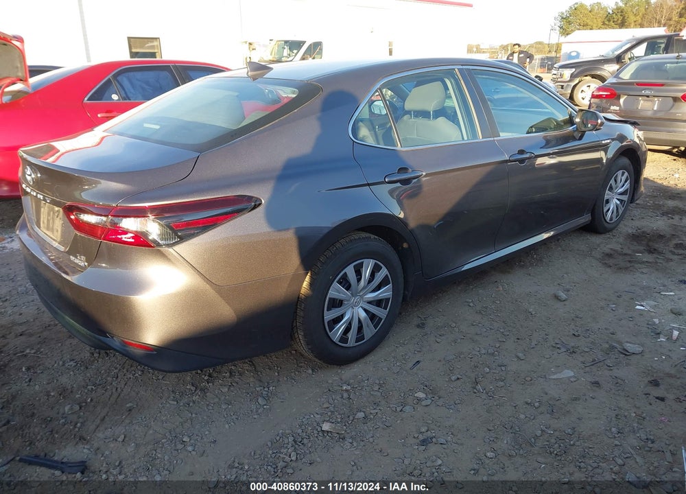 2021 TOYOTA CAMRY LE HYBRID VIN: 4T1C31AK1MU555589
