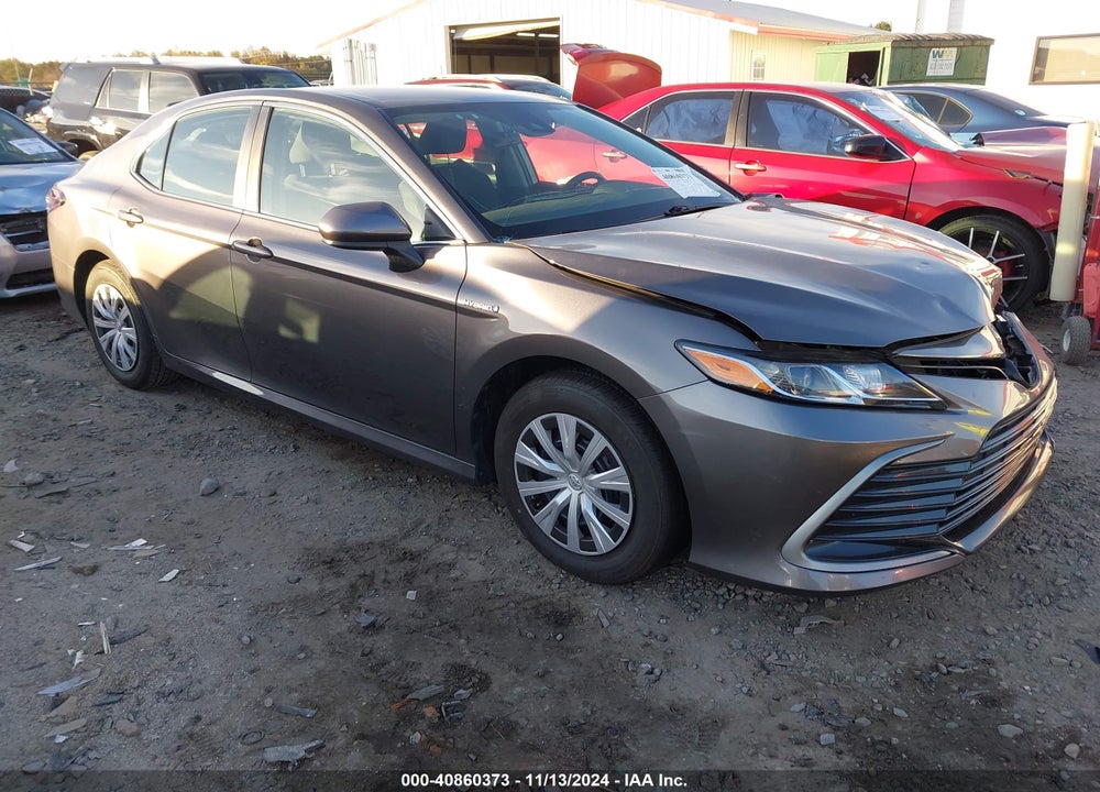 2021 TOYOTA CAMRY LE HYBRID VIN: 4T1C31AK1MU555589