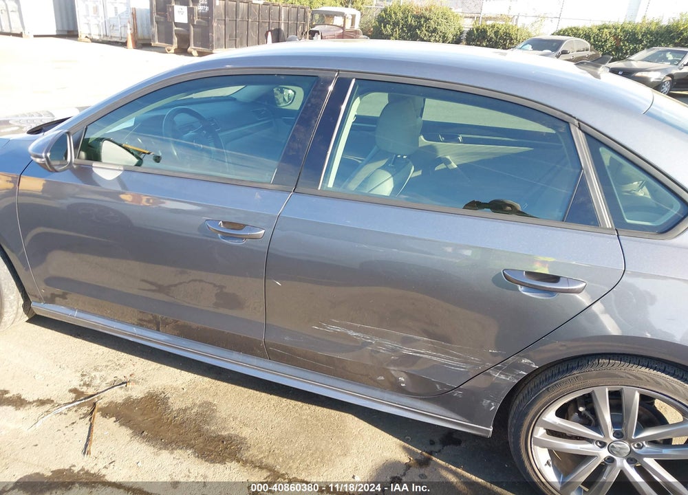 2018 VOLKSWAGEN PASSAT 2.0T R-LINE/2.0T S VIN: 1VWAA7A33JC037916