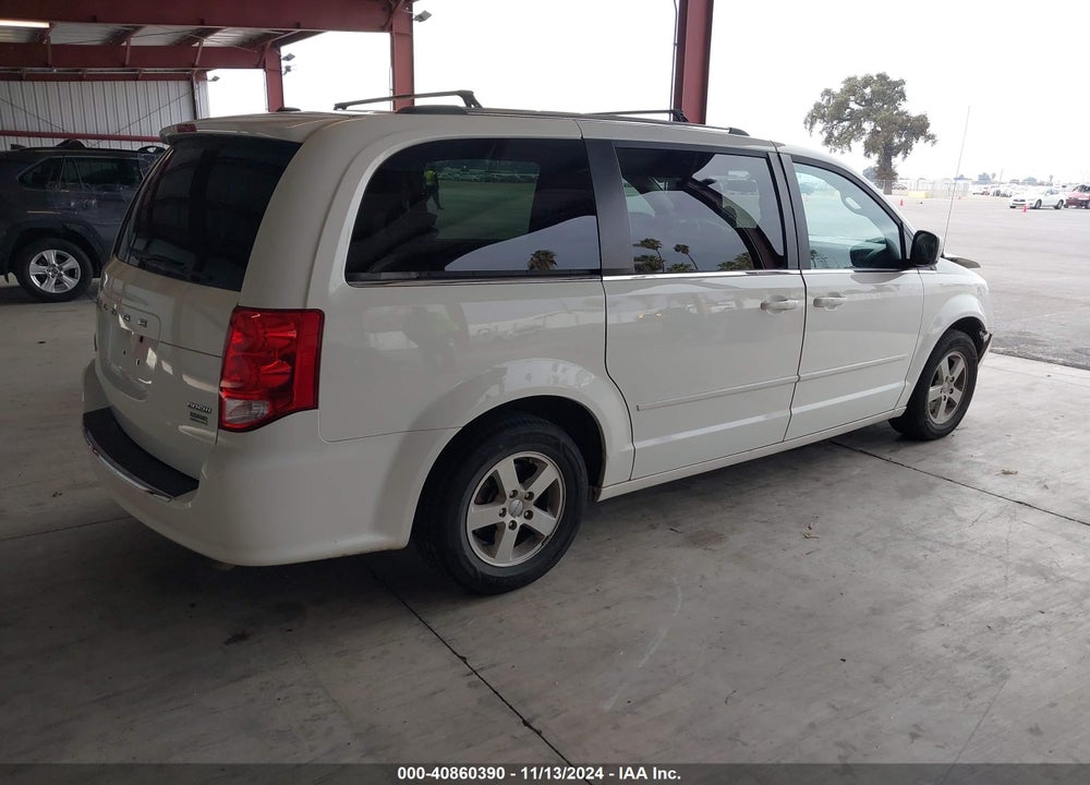 2011 DODGE GRAND CARAVAN CREW VIN: 2D4RN5DG2BR699754