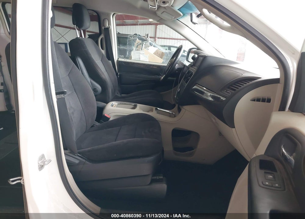 2011 DODGE GRAND CARAVAN CREW VIN: 2D4RN5DG2BR699754