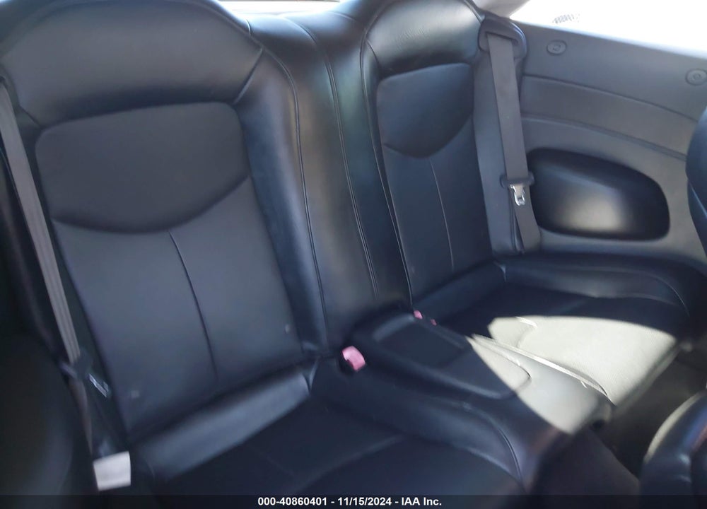 2010 INFINITI G37 VIN: JN1CV6FE6AM351402