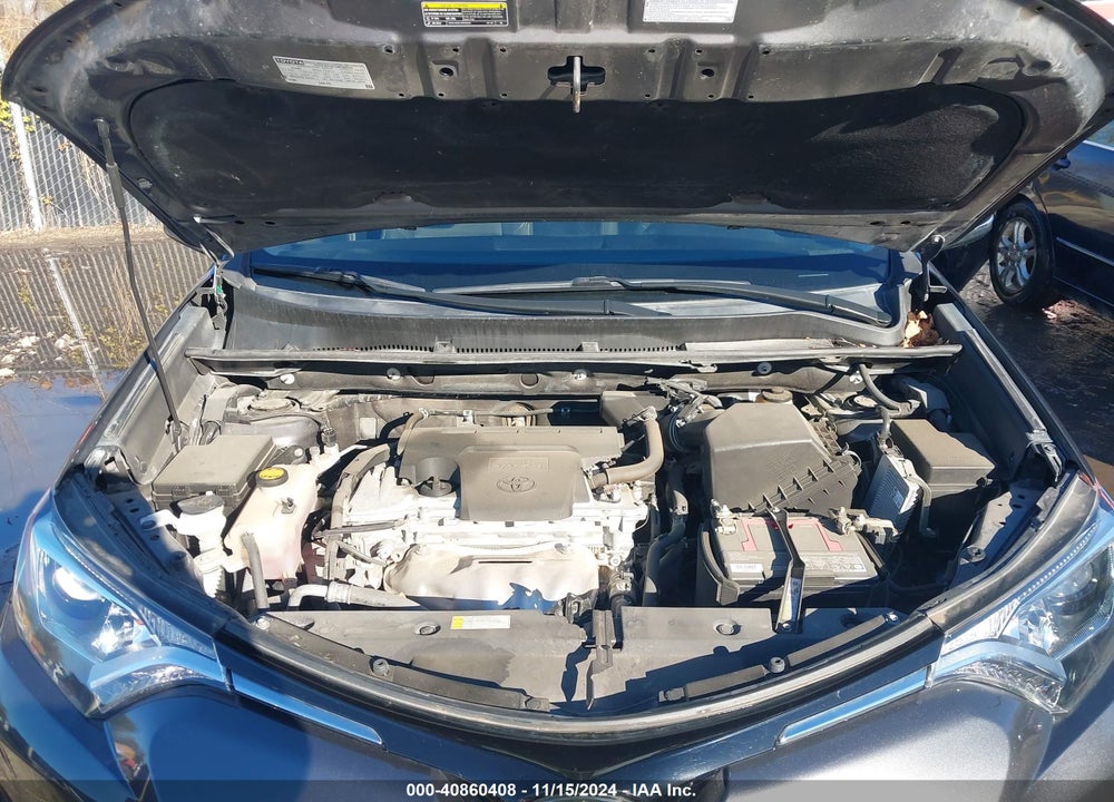 2018 TOYOTA RAV4 VIN: 2T3WFREV4JW430970