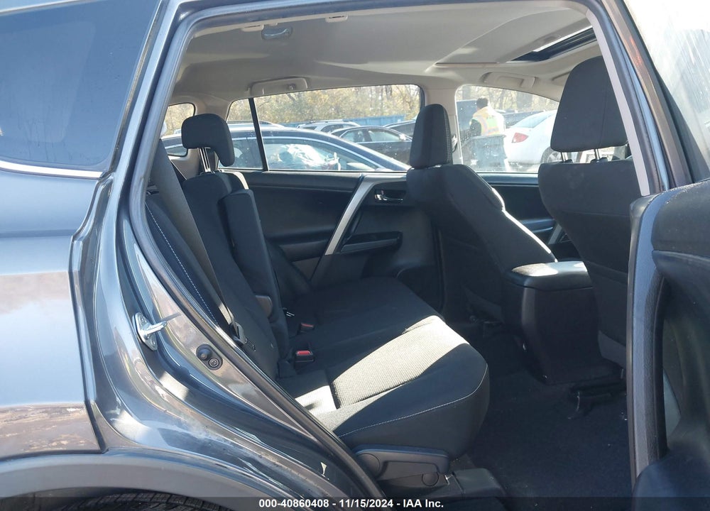 2018 TOYOTA RAV4 VIN: 2T3WFREV4JW430970