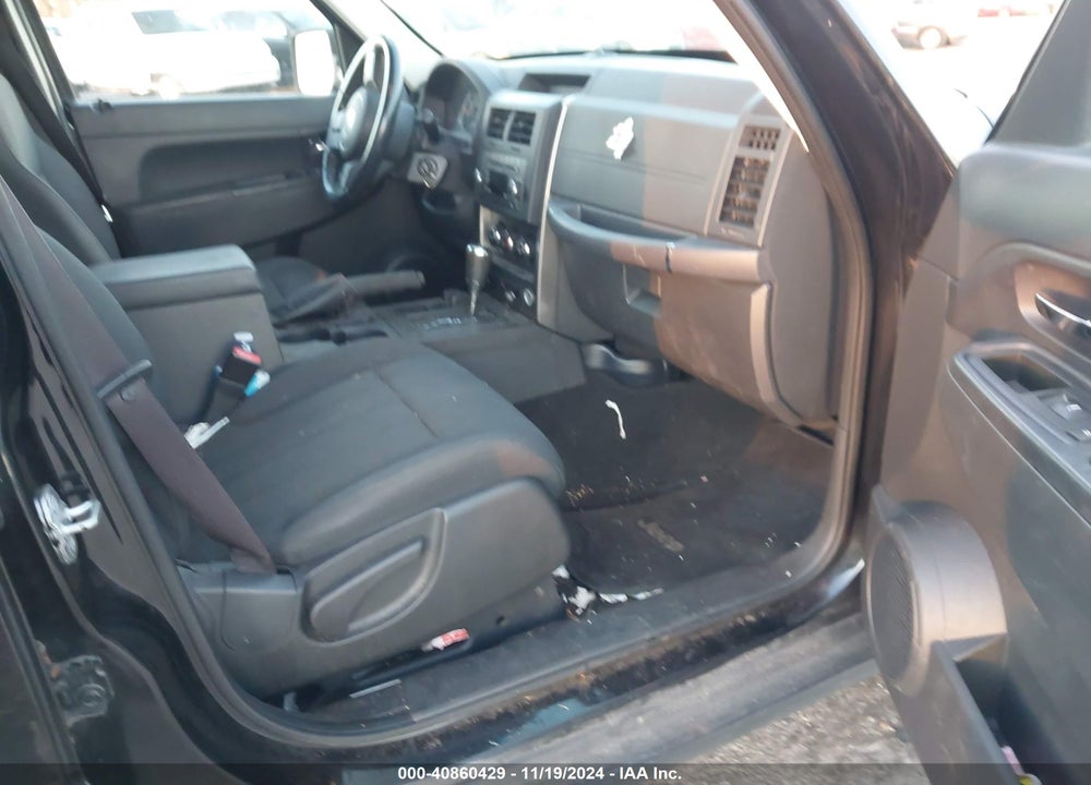 2011 JEEP LIBERTY SPORT VIN: 1J4PN2GKXBW526228