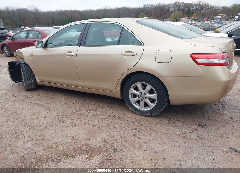 2011 TOYOTA CAMRY LE VIN: 4T1BF3EK7BU724441